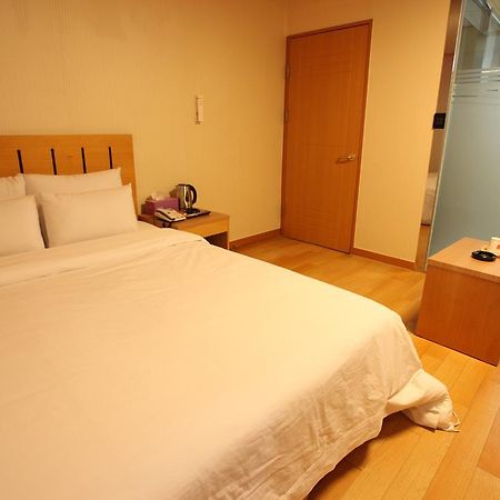 Prince Hotel Seoel Buitenkant foto