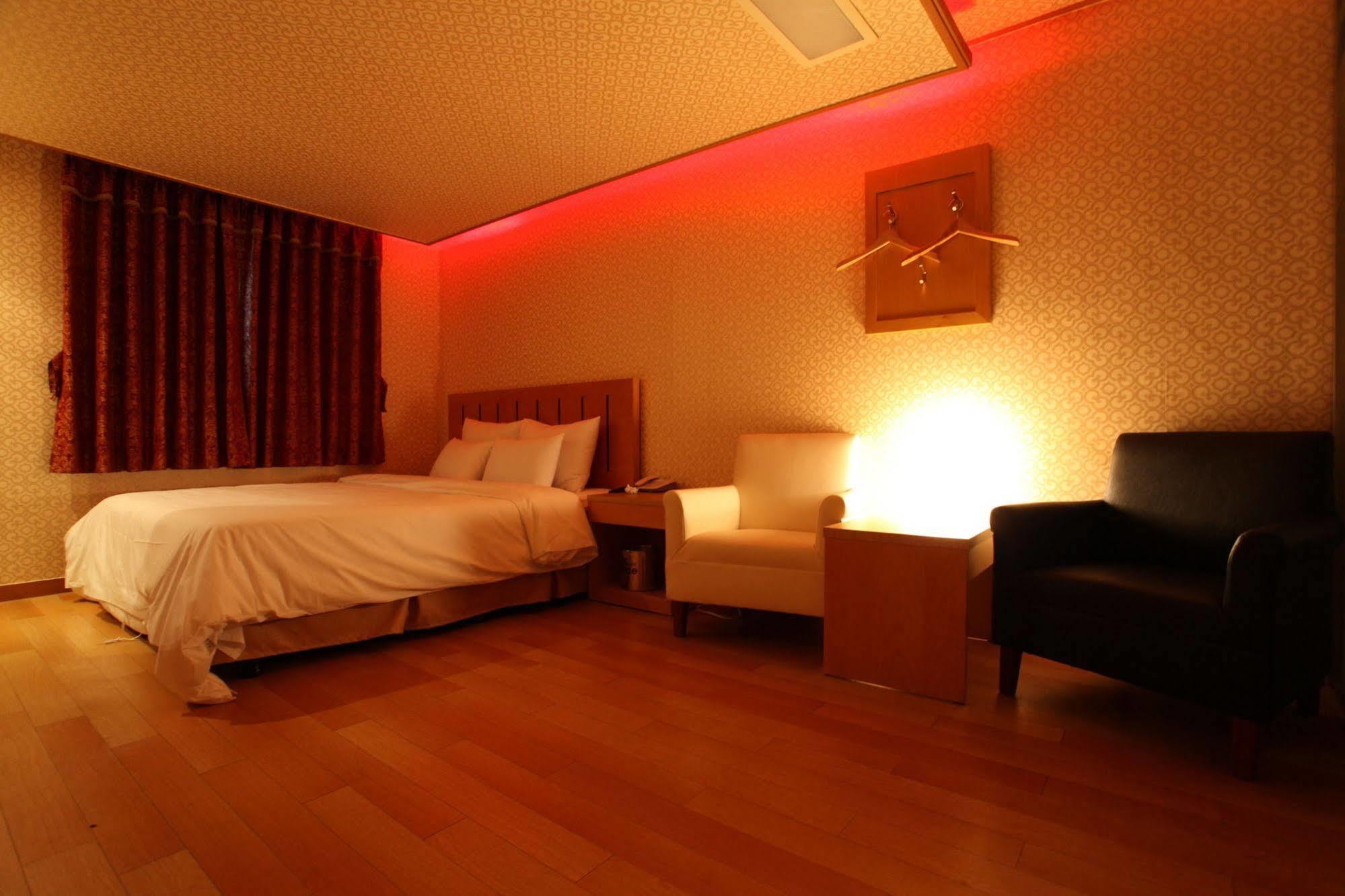 Prince Hotel Seoel Buitenkant foto